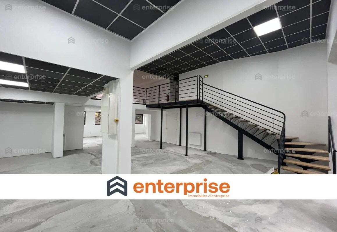 Local commercial dans Marcq-en-Baroeul à louer Photo intérieure– Image 1 sur 2