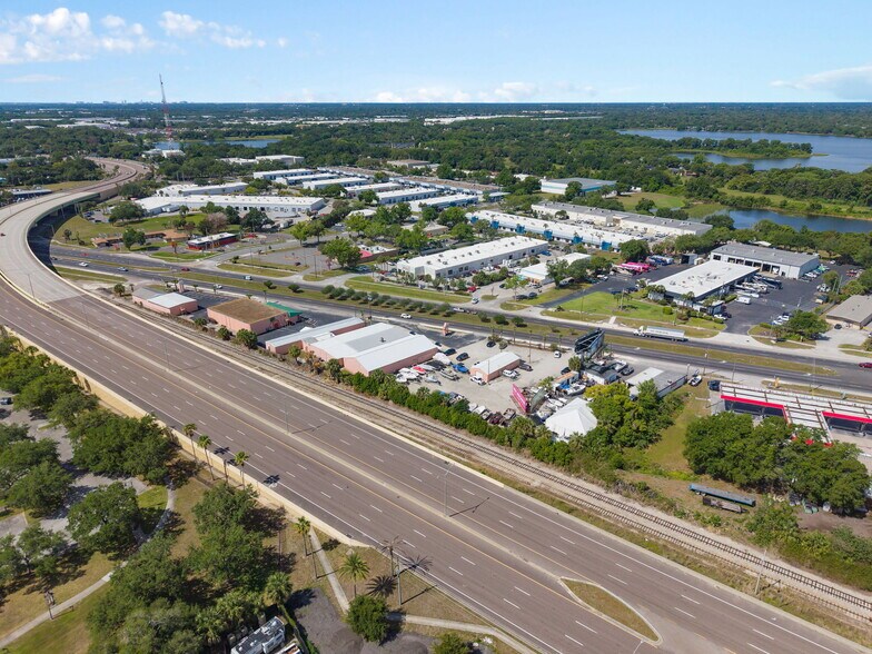 4809 N Orange Blossom Trl, Orlando, FL à vendre - Photo de l’immeuble – Image 3 sur 7