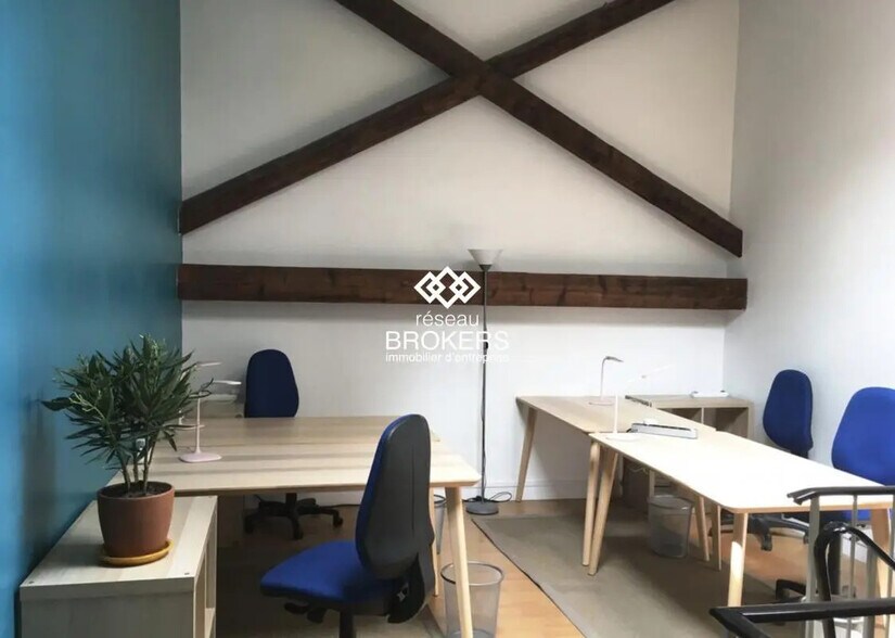 Bureau dans Paris à louer - Photo de l’immeuble – Image 1 sur 7