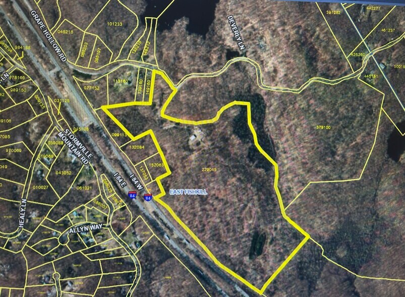 545 Grape Hollow Rd, Holmes, NY à vendre - Photo principale – Image 1 sur 7
