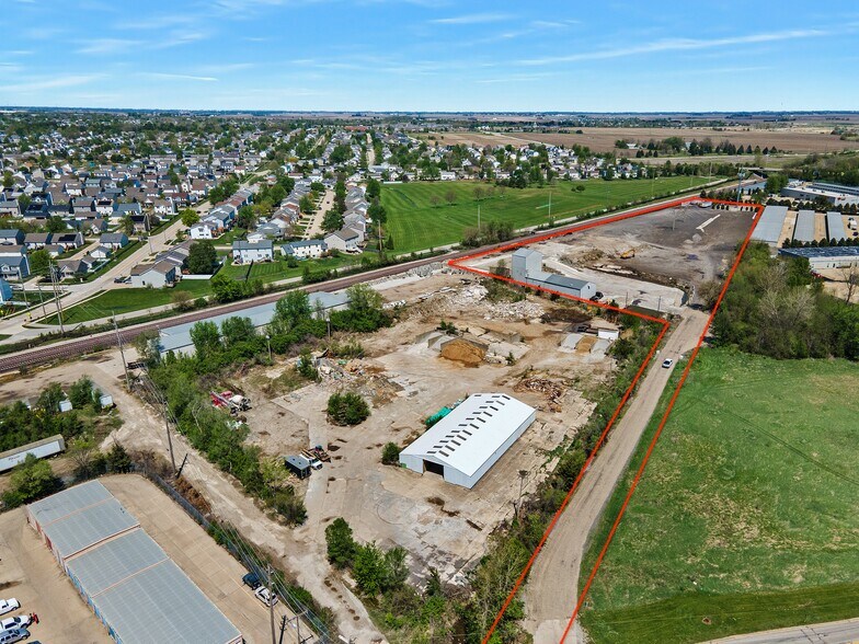 1324 Fort Jesse Rd, Normal, IL à vendre - Photo principale – Image 1 sur 10