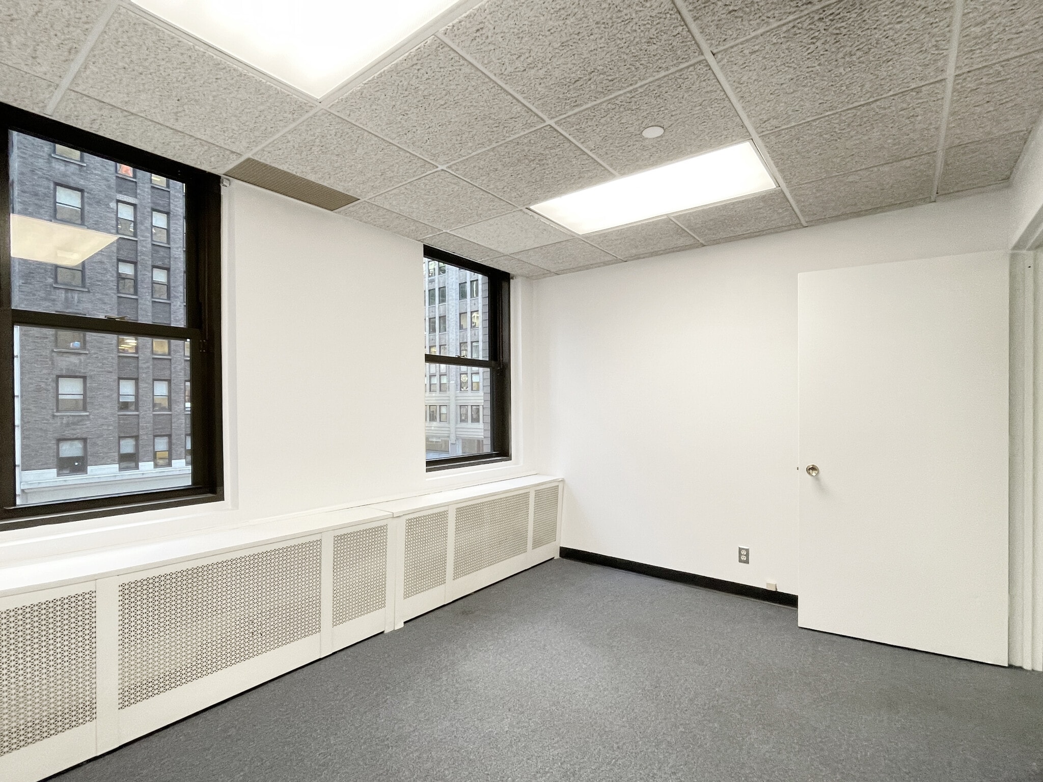 425 Madison Ave, New York, NY à louer Photo intérieure– Image 1 sur 4