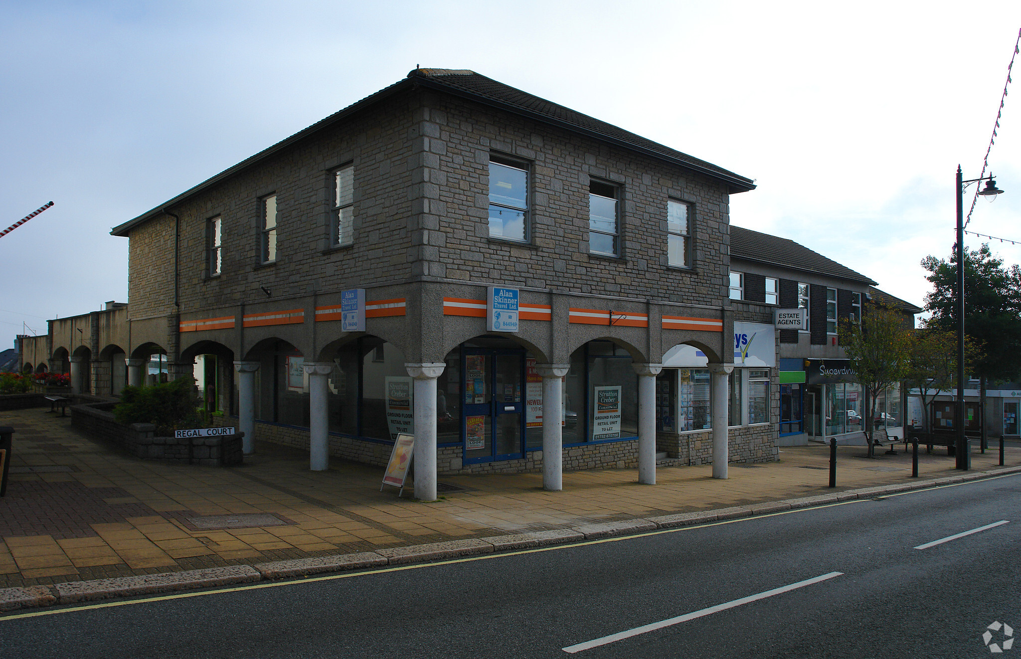 Fore St, Saltash à louer Photo principale– Image 1 sur 7