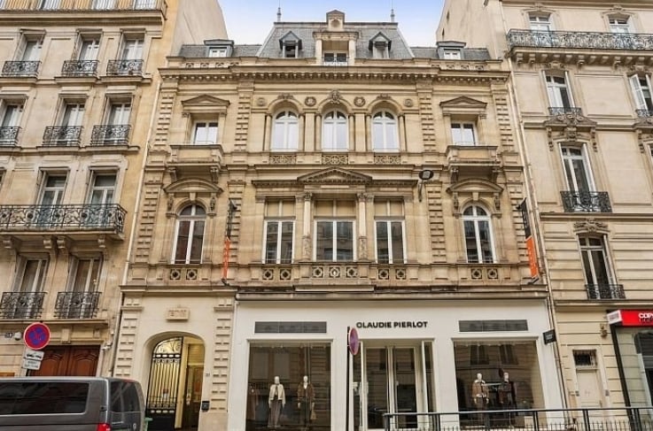 61 Rue Pierre Charron, Paris à louer Photo de l’immeuble– Image 1 sur 10