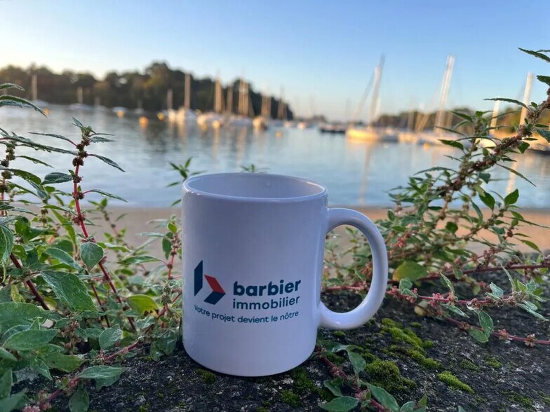 Bureau dans Vannes à vendre - Photo de l’immeuble – Image 3 sur 4