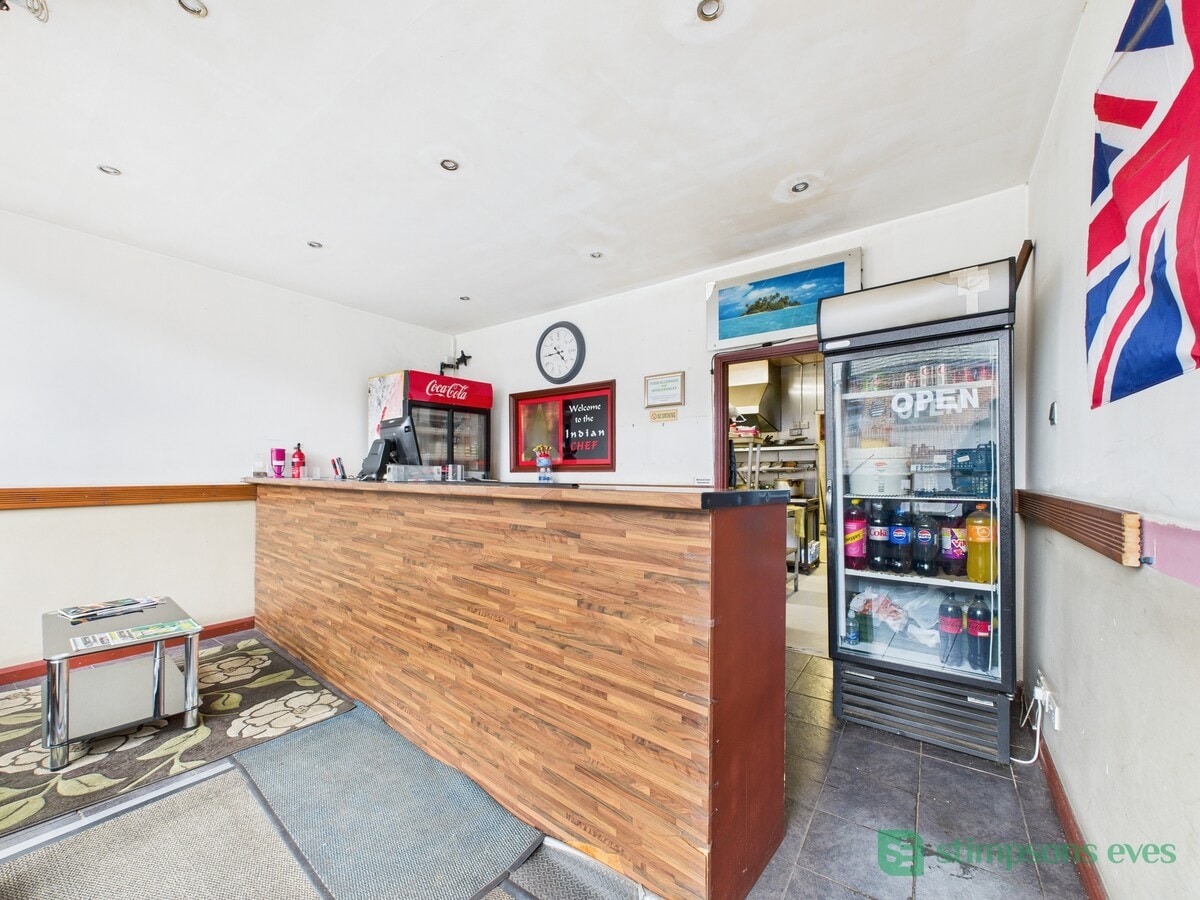 28B Station Rd, Woodford Halse, NTH NN11 3RB - Lot 28B -  - Photo intérieure - Image 1 of 7