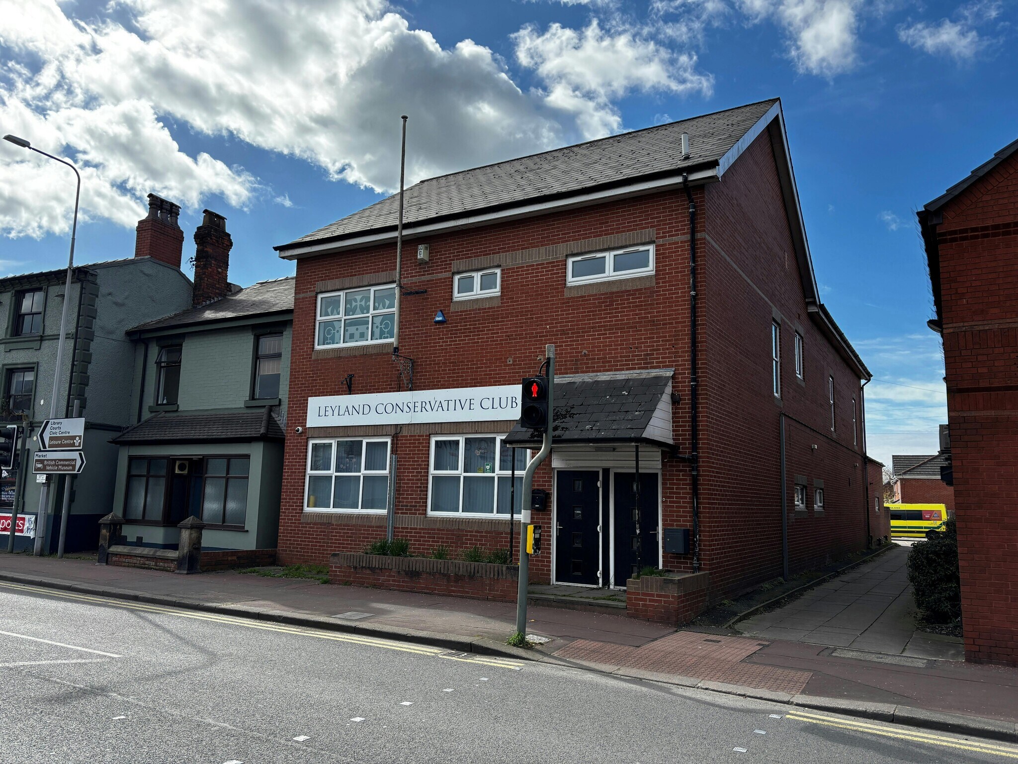 67-69 Towngate, Leyland à vendre Photo de l’immeuble– Image 1 sur 15