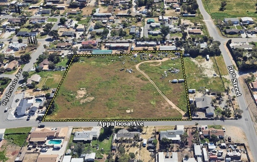 5540 Appaloosa Ave, Jurupa Valley, CA à vendre - Aérien – Image 3 sur 9