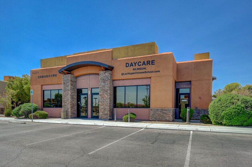 6284 Spring Mountain Rd, Las Vegas, NV à vendre - Photo de l’immeuble – Image 3 sur 51
