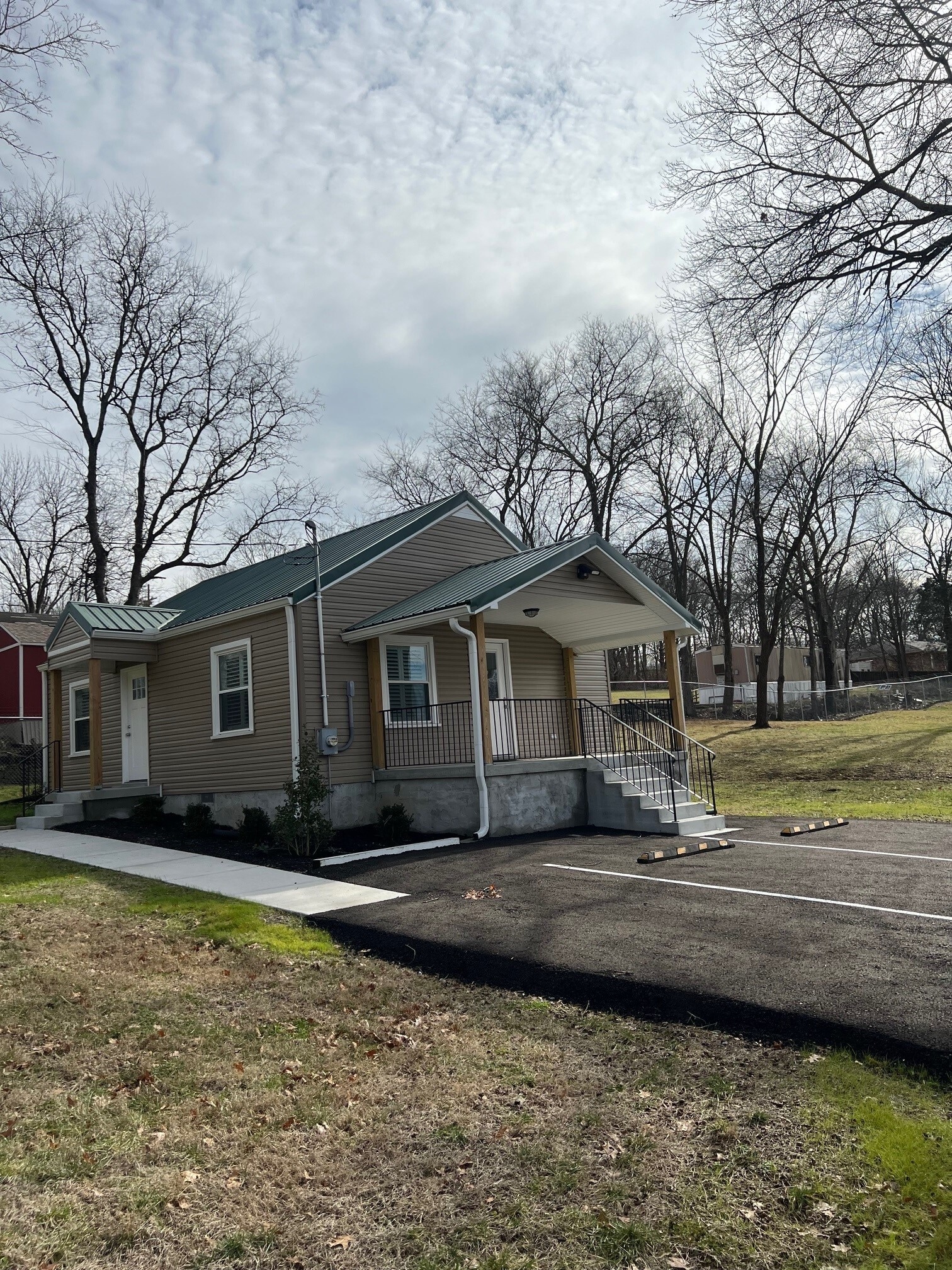 929 W Old Hickory Blvd, Madison, TN à louer Photo principale– Image 1 sur 8
