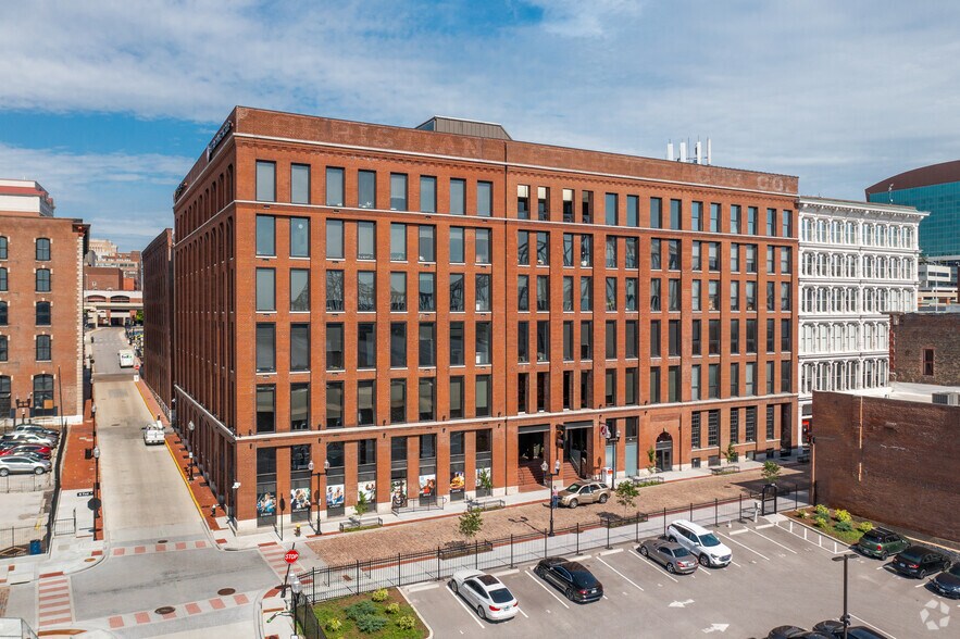 701 N 1st St, Saint Louis, MO à louer - Photo de l’immeuble – Image 1 sur 8