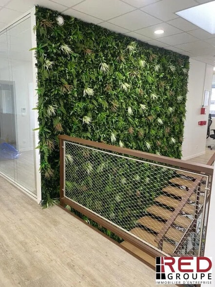 Gémenos, Gémenos à louer - Photo de l’immeuble – Image 2 sur 5