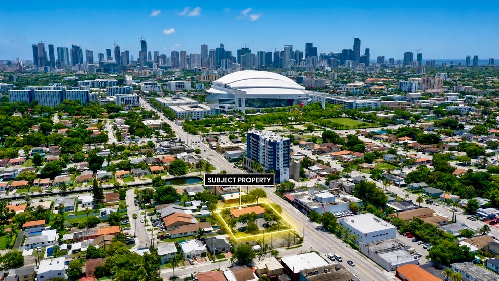 1831 NW 7th St, Miami, FL à louer - Photo de l’immeuble – Image 1 sur 28