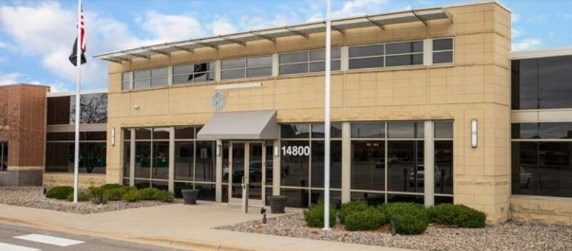 14800 Charlson Rd, Eden Prairie, MN à vendre Photo de l’immeuble– Image 1 sur 6