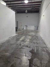 17030 Alico Commerce Ct, Fort Myers, FL à louer Photo intérieure– Image 2 sur 3