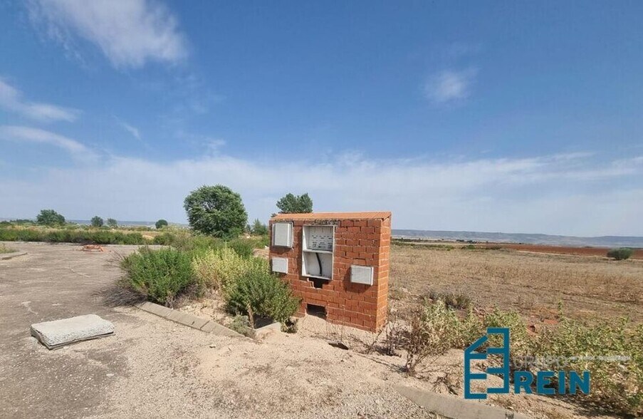 Terrain dans Villanueva de la Torre, Guadalajara à vendre - Photo de l’immeuble – Image 3 sur 4