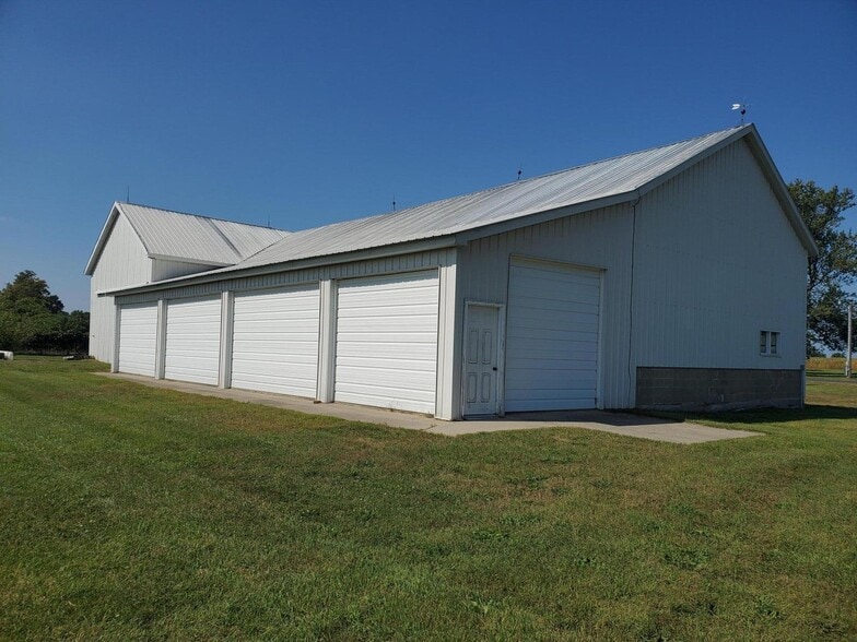374 & 44th, Paw Paw, MI à vendre - Aérien – Image 1 sur 12
