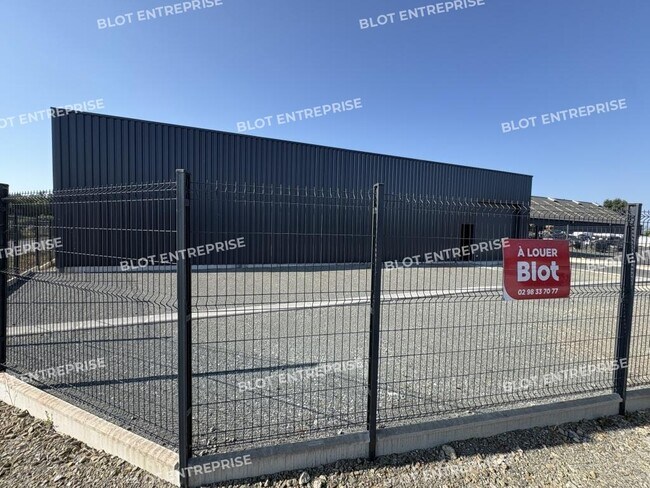 Plus de détails pour Industriel/Logistique à louer