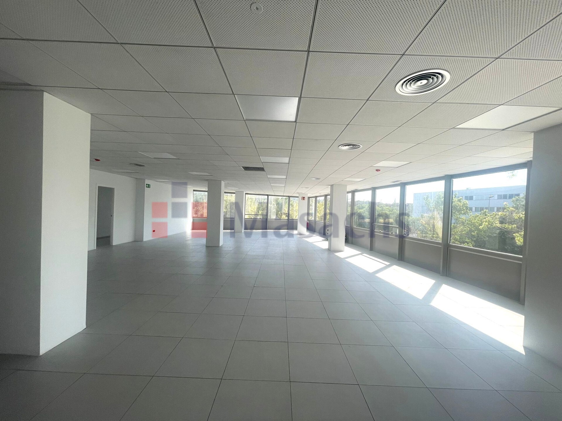 Bureau dans Sant Cugat del Vallès, Barcelona à louer Photo intérieure– Image 1 sur 14