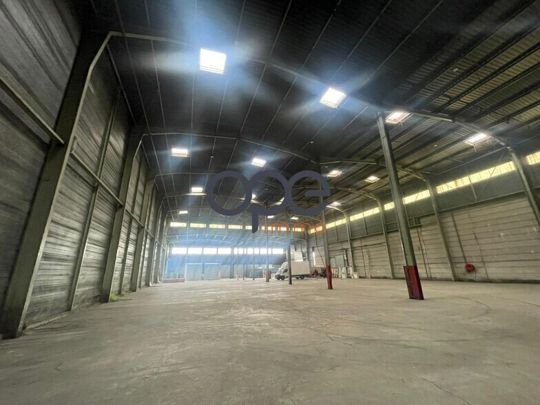 Industriel/Logistique dans Mitry-Mory à vendre - Photo intérieure – Image 2 sur 8