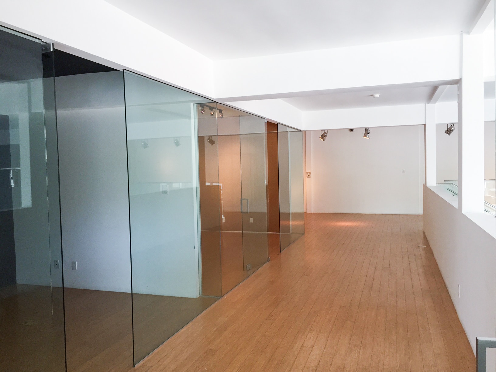 7998 Santa Monica Blvd, West Hollywood, CA à vendre Photo intérieure– Image 1 sur 3