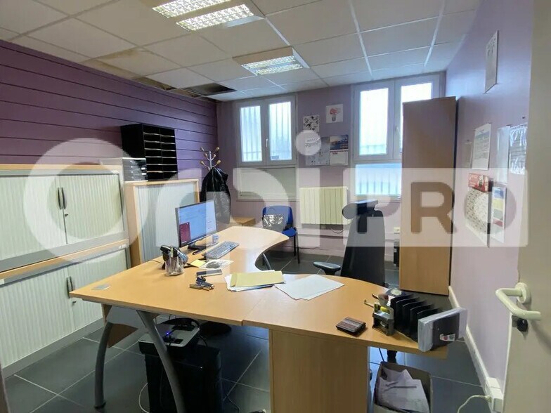 Bureau dans Le Havre à vendre - Photo de l’immeuble – Image 3 sur 8