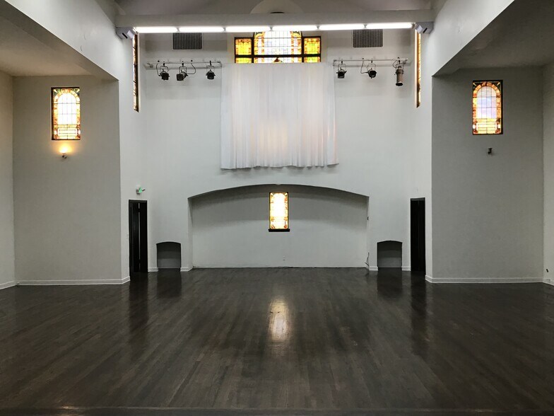 1282 N Fairfax Ave, West Hollywood, CA à louer - Photo intérieure – Image 3 sur 13