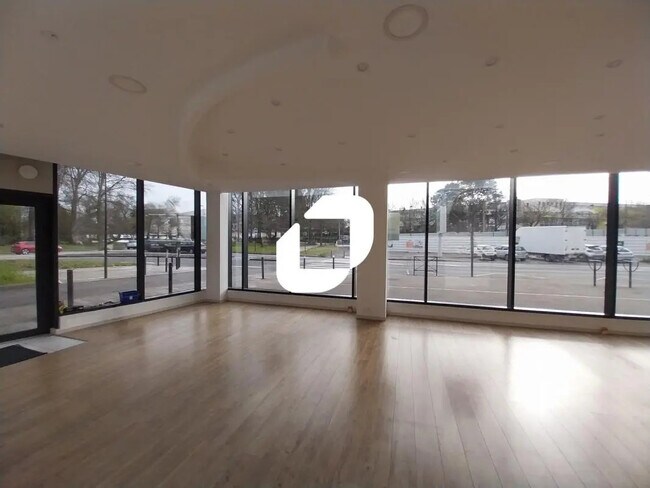 Plus de détails pour 8 Boulevard Du Tertre, Saint-Herblain - Local commercial à louer