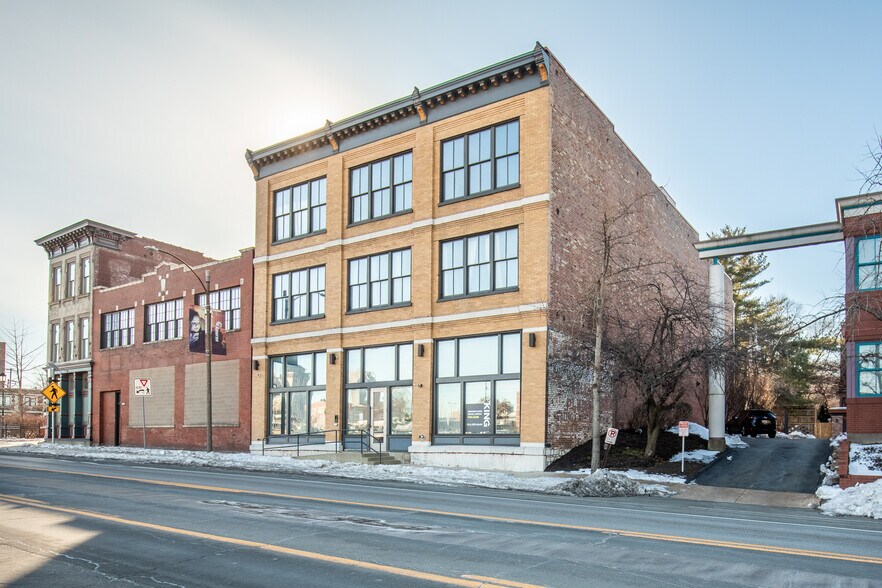 1808 Chouteau Ave, Saint Louis, MO à louer - Photo de l’immeuble – Image 1 sur 9