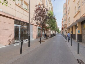 Local commercial dans Barcelone, Barcelona à louer Photo intérieure– Image 1 sur 27