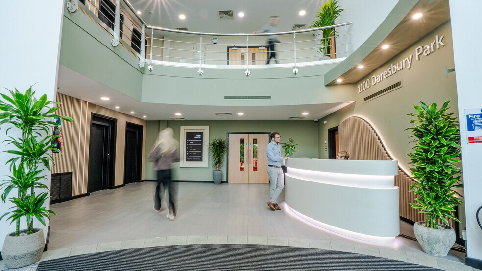 1100 Daresbury Park, Warrington à louer - Photo de l’immeuble – Image 2 sur 13