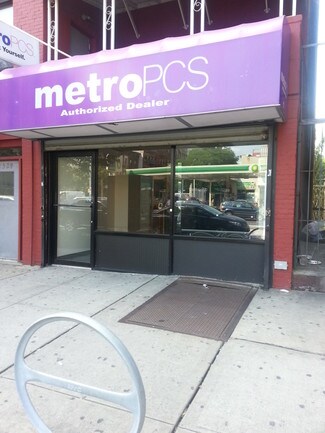 Plus de détails pour 2329 1st Ave, New York, NY - Logement à vendre