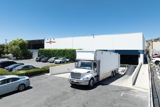 Plus de détails pour 9667 Owensmouth Ave, Chatsworth, CA - Industriel/Logistique à vendre