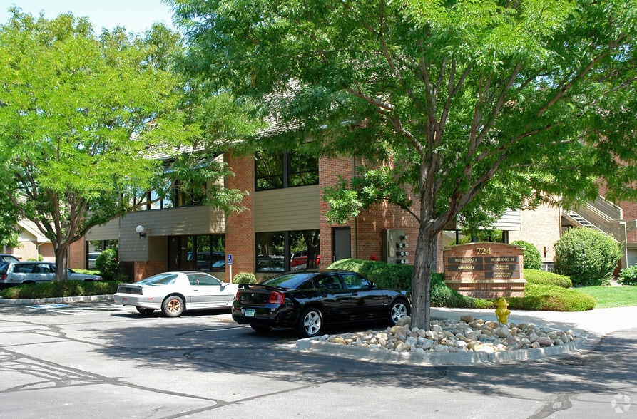724 Whalers Way, Fort Collins, CO à vendre - Photo principale – Image 1 sur 30