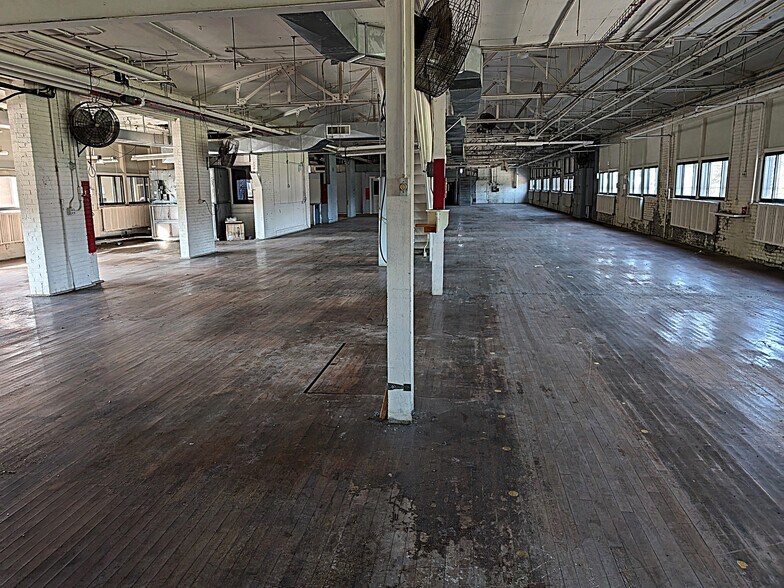 700 Commerce St, Danville, IL à vendre - Photo de l’immeuble – Image 2 sur 4