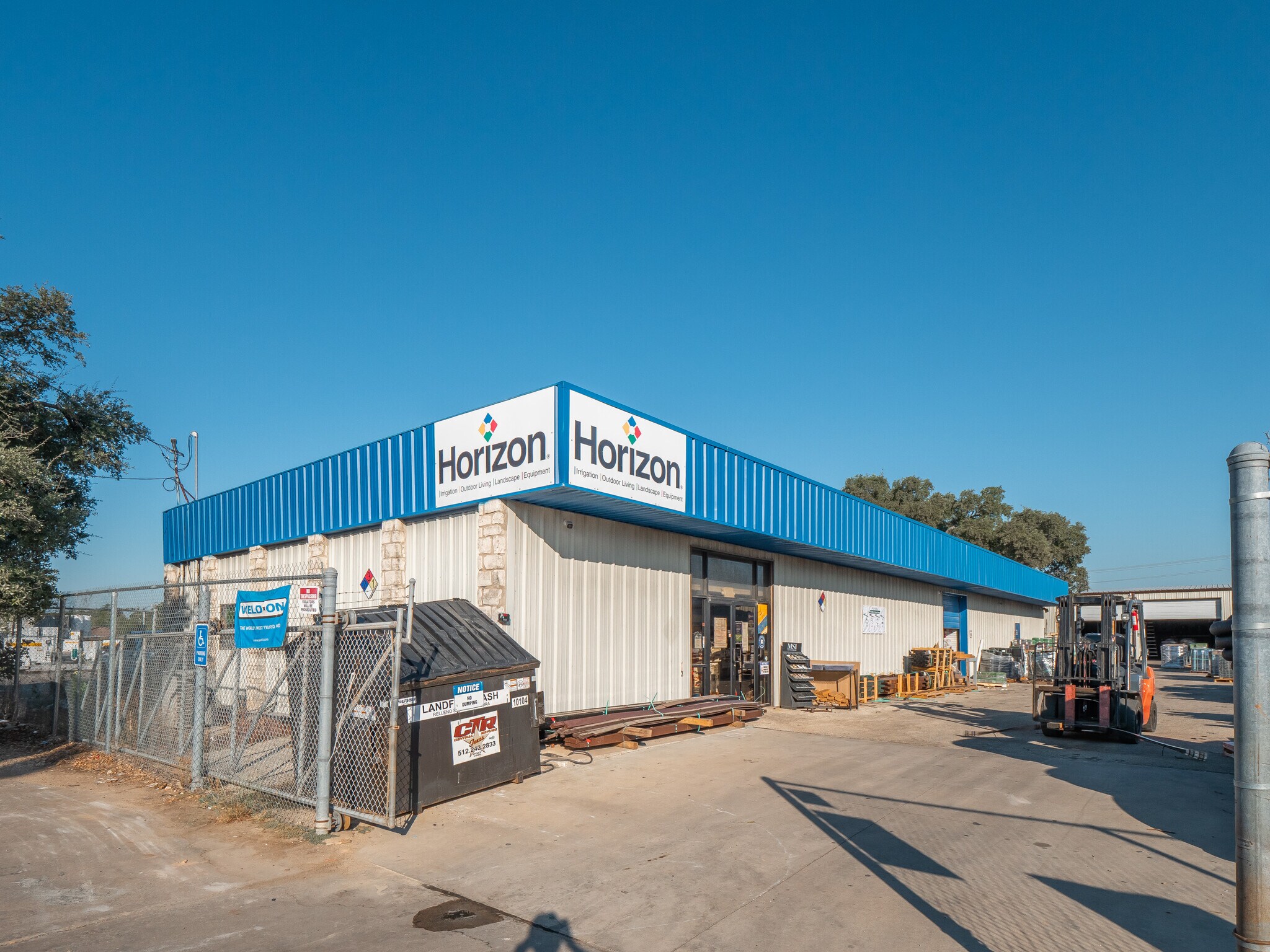 1100 N Industrial Blvd - Horizon portefeuille de 2 biens à vendre sur LoopNet.fr Photo principale– Image 1 sur 12