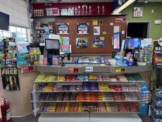 Plus de détails pour 3500 Walker Rd, Windsor, ON - Spécialisé à vendre