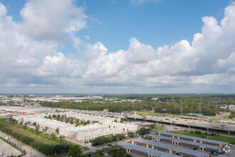 5750 N Sam Houston Pky E, Houston, TX - VUE AÉRIENNE  vue de carte