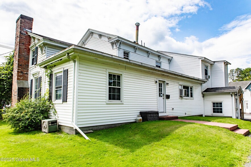 205 Delaware Ave, Delmar, NY à louer - Photo de l’immeuble – Image 3 sur 32