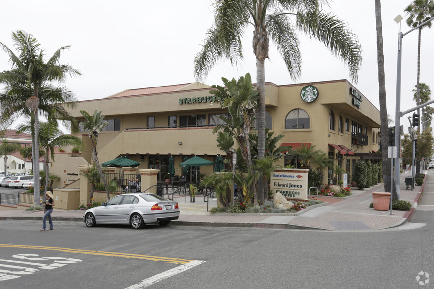 300 S El Camino Real, San Clemente, CA à louer - Photo de l’immeuble – Image 3 sur 17