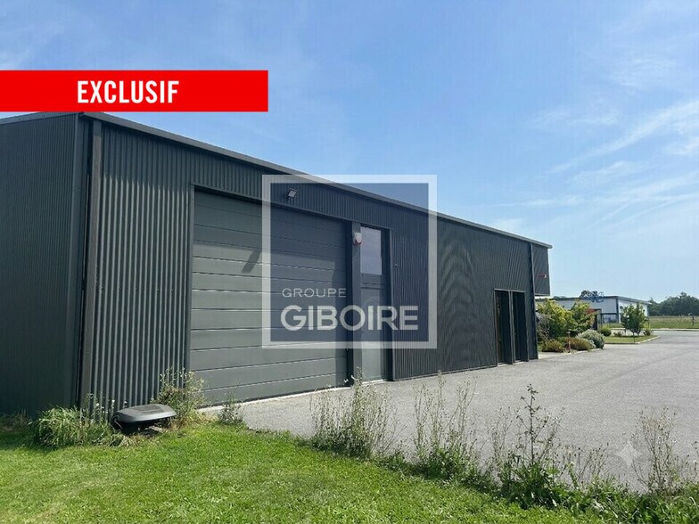 Industriel/Logistique dans Bréal-sous-Montfort à vendre - Photo de l’immeuble – Image 2 sur 32