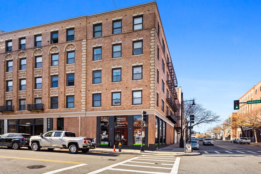 454-464 Hanover St, Boston, MA à vendre - Photo de l’immeuble – Image 3 sur 24