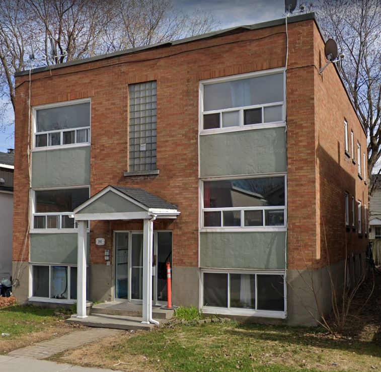 292 St Andrew St, Ottawa, ON à vendre Photo principale– Image 1 sur 2