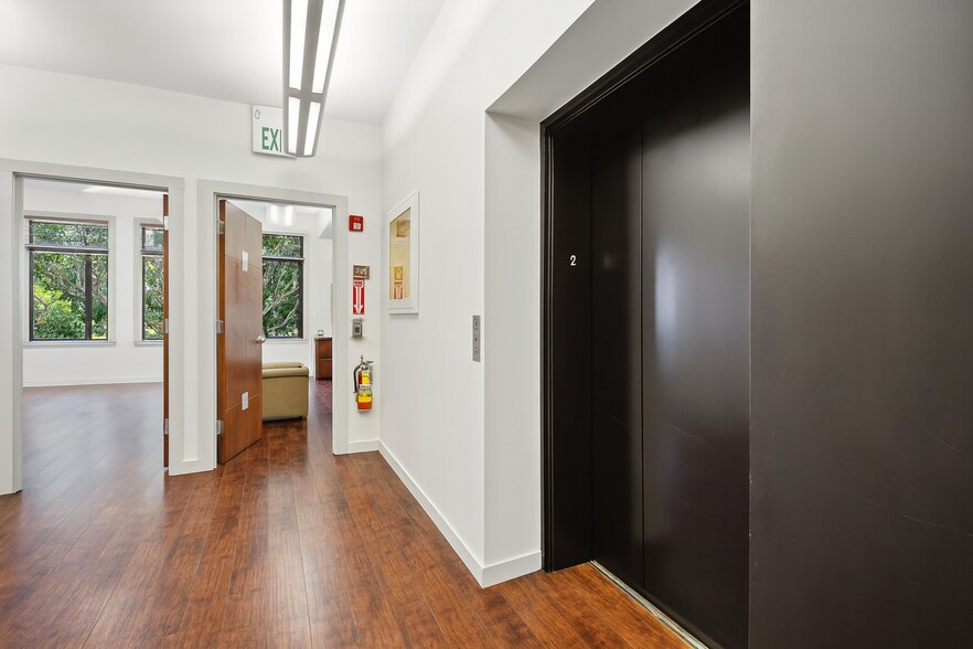 1717-1719 Powell St, San Francisco, CA à louer - Photo de l’immeuble – Image 2 sur 50