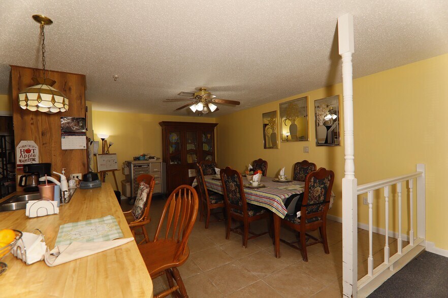 34017 S Haines Creek Rd, Leesburg, FL à vendre - Photo de l’immeuble – Image 3 sur 15