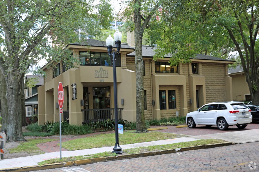 350 E Pine St, Orlando, FL à louer - Photo de l’immeuble – Image 2 sur 57