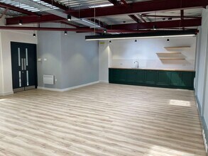 Womanby St, Cardiff à louer Photo intérieure– Image 1 sur 11