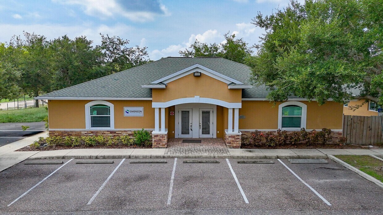 7324 W Comanche Ave, Tampa, FL à vendre Photo principale– Image 1 sur 6