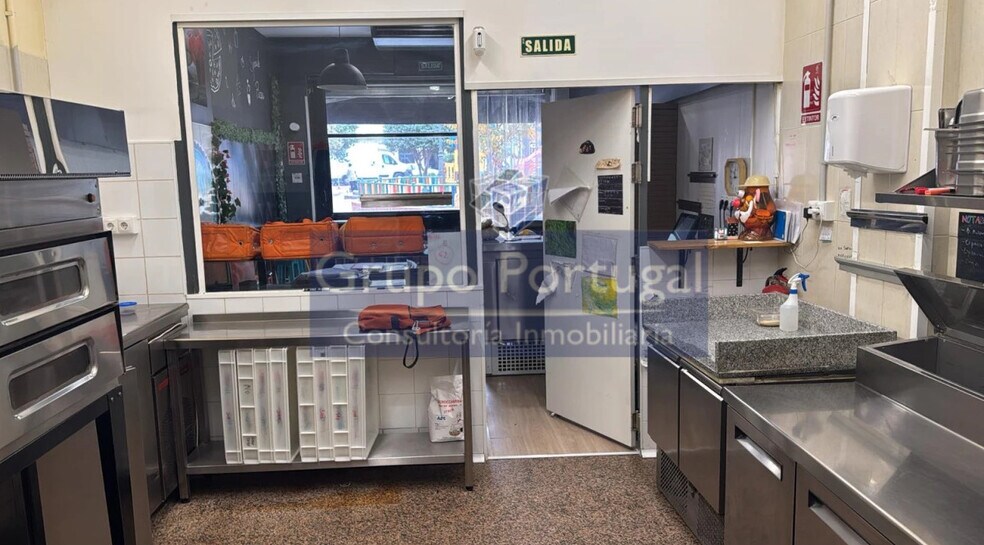 Local commercial dans Madrid, Madrid à louer - Photo intérieure – Image 3 sur 5