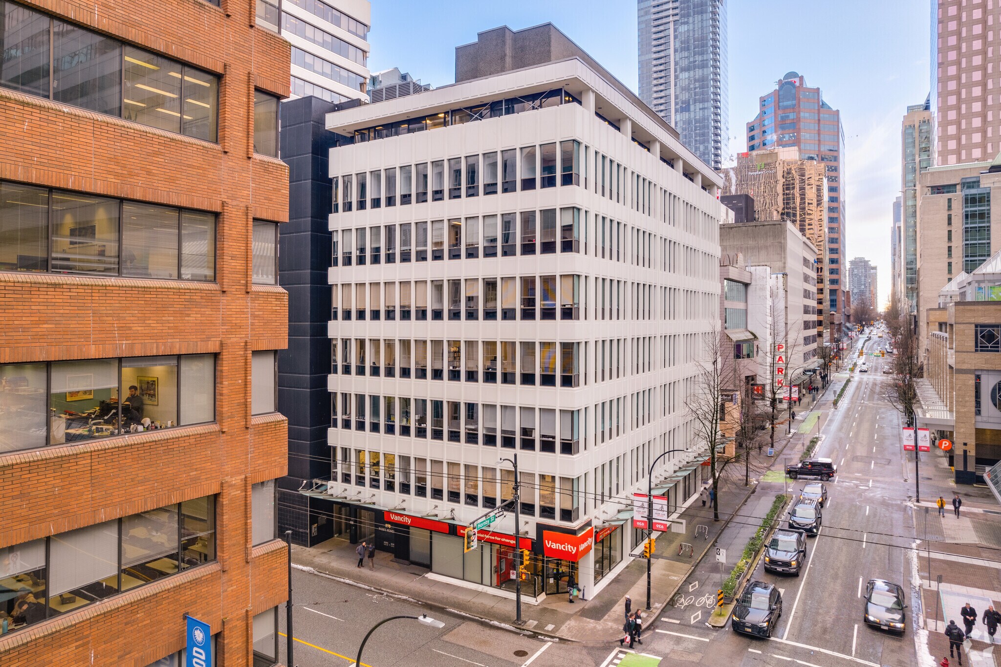 890 W Pender St, Vancouver, BC à louer Photo principale– Image 1 sur 6